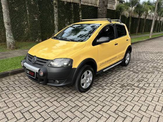 VOLKSWAGEN CROSSFOX 1.6 MI FLEX 8V 4P MANUAL VOLKSWAGEN CROSSFOX 1.6 MI FLEX 8V 4P MANUAL
